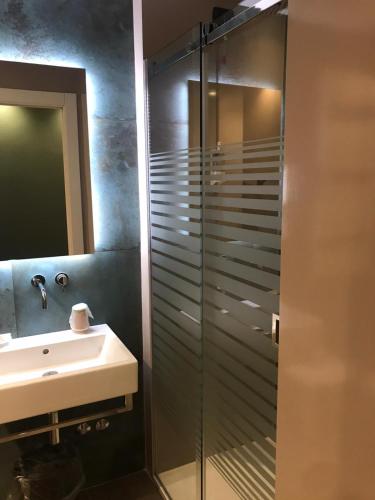 Albergo Suisse Bellevue - image 30