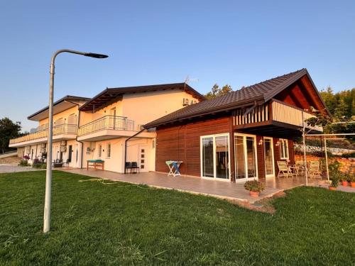 Sol Apartments Gjiri Lalzi in Fushë-Draçi