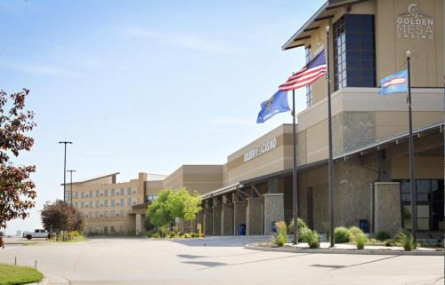 Golden Mesa Hotel & Casino - image 12