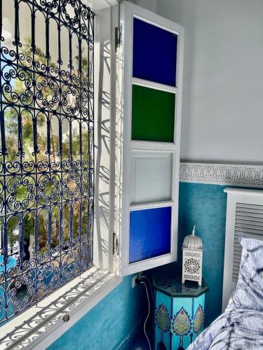 room detail thumbnail 1