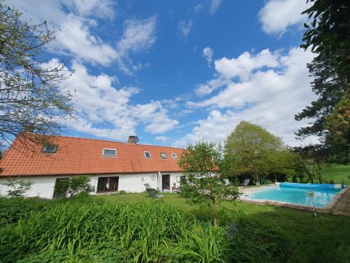 Longère 'Nature et Baies' (Longere 'Nature et Baies') in Nampont