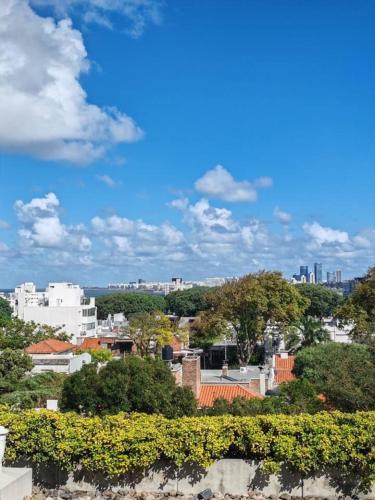 Moderno apartamentos a pasos de la Rambla de Malvin in Malvín