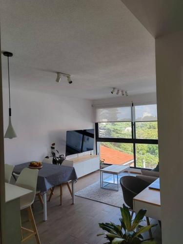 Moderno apartamentos a pasos de la Rambla de Malvin in Malvín