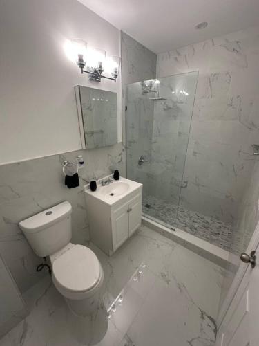 Beautiful Room Near New York in West New York