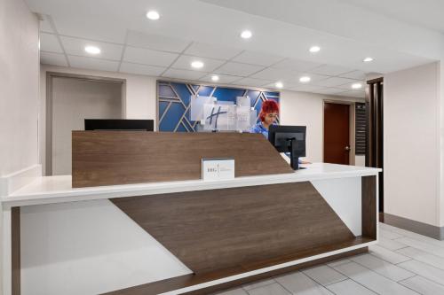 Holiday Inn Express Winston-Salem By IHG - 숙소 외관