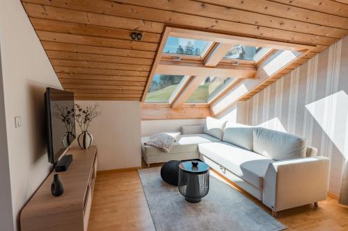 Loft Alpenpanorama mit 2 Balkonen