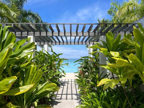 White sunset beach – khách sạn tại Paea