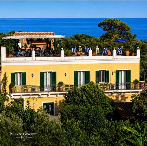 Palazzo Giovanni bed and breakfast
