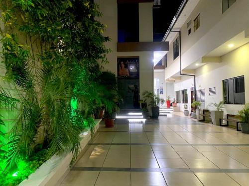 Departamento para Grupos, Piscina, 24 h in ซานต้า ครุซ