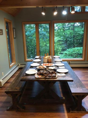 Shimmering Cove Retreat - image 4