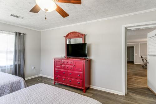 2 Mi to Dtwn Vidalia! Pet-Friendly Retreat w/ Yard in فداليا