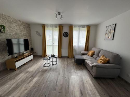 Maison calme à 5 min de la mer Veules-les-Roses (Maison calme a 5 min de la mer Veules-les-Roses) in Angiens