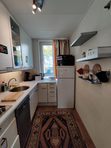 City Center Rooms with Shared Facilities by UMCG in Binnenstad-Oost