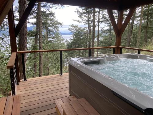 Shore Thing Retreat in Orcas Island (WA)