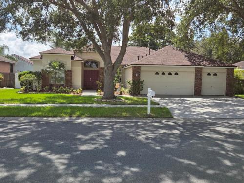 Viesnīcas āriene, Accessible-Friendly Pool Retreat Extended Stay Welcome in River Hills Masters (FL)