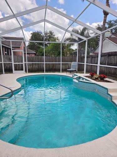 Balkons/terase, Accessible-Friendly Pool Retreat Extended Stay Welcome in River Hills Masters (FL)