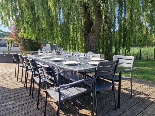 Iekārtas, Grand Gîte Le Saule en Scie - 3 étoiles - Spa, 6 à 14 pers, jardin clos, 30 mn PuyduFou (Grand Gite Le Saule en Scie - 3 etoiles - Spa, 6 a 14 pers, jardin clos, 30 mn PuyduFou) in Nueil-les-Aubiers