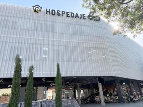 A szálláshely kívülről, H Pozuelo Estación (H Pozuelo Estacion) in Aravaca