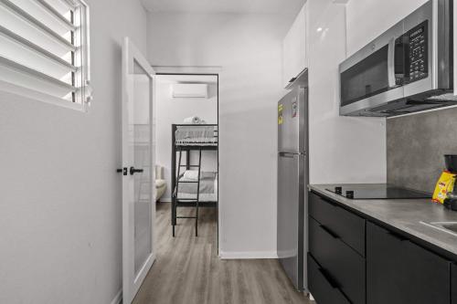Balandras Beach Stay 3 Beach & Pool Access - image 4