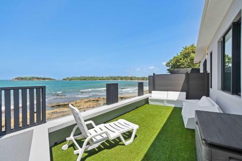 Balandras Beach Stays House 4 Beachfront w Hot Tubs in ベガ アルタ