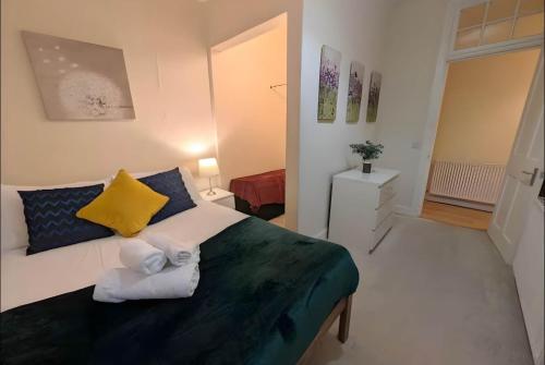 Modern Home Edinburgh Gem 10 mins to Centre – khách sạn tại Morningside