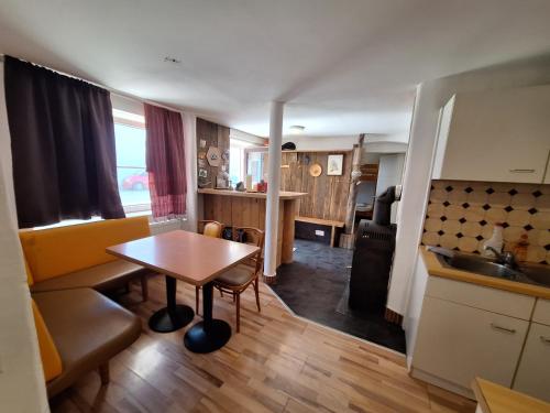 Ruhiges Apartment im Pielachtal für Einzel bis Gruppen im Naturerholungsgebiet (Ruhiges Apartment im Pielachtal fur Einzel bis Gruppen im Naturerholungsgebiet) in Hofstetten