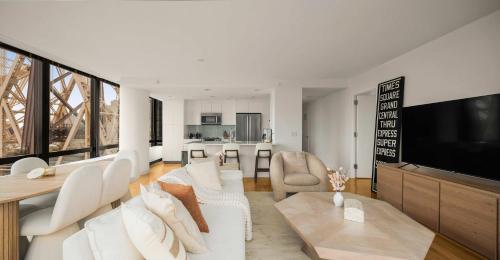 Apex Executive Apartments - Lenox Hill NY - image 2