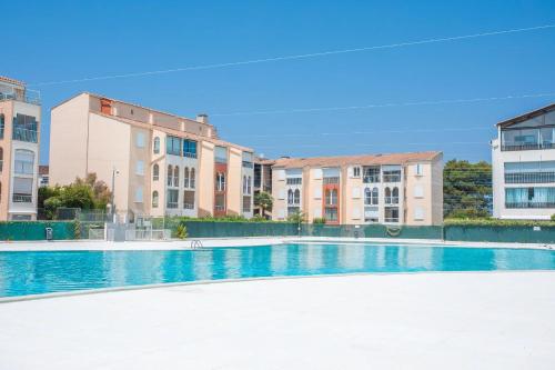 Moréa - residence avec piscine
