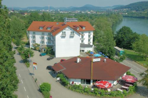 TIPTOP Hotel am Hochrhein - main image