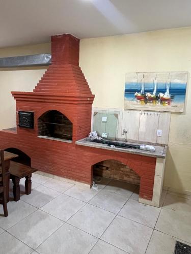 Casa Completa a 1 Quadra da Praia em Barra de São João (Casa Completa a 1 Quadra da Praia em Barra de Sao Joao) in Barra de Sao Joao (Rio de Janeiro)