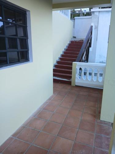 Yellow Leaf Suite in Charlotte Amalie West