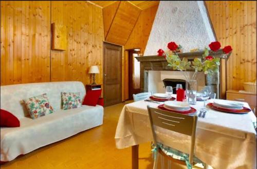 Comolake House