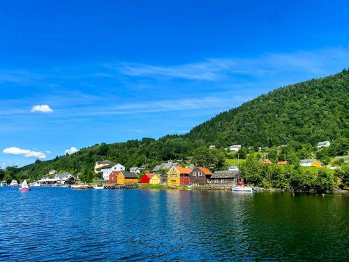 外部景觀, Family Cabin Close To The Water Near Mjøsvågen (Family Cabin Close To The Water Near Mjøsvagen) in 福特蘭斯沃格