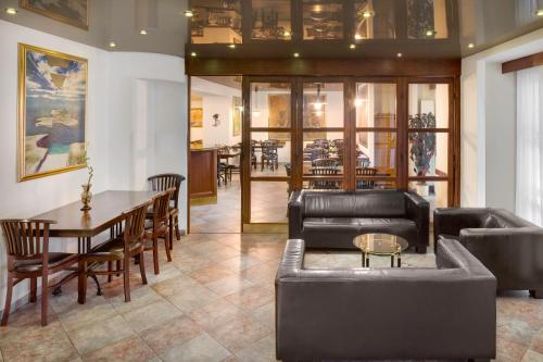 ホテル オタール