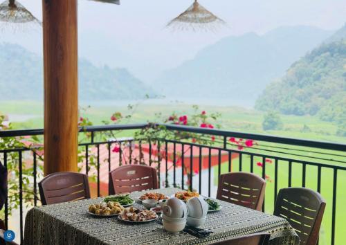 Ba Be Lake View Homestay