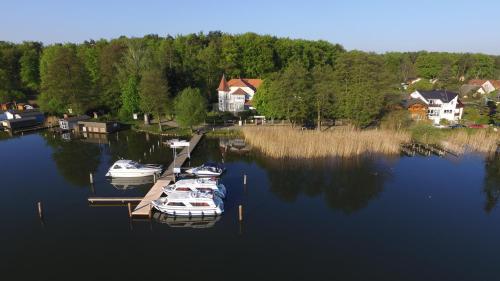 Gast-& Logierhaus Am Rheinsberger See