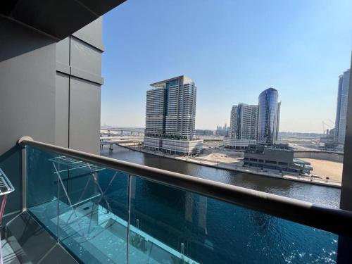 Blue Ocean Holiday Homes - Damac Voleo, Dubai
