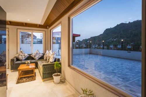 Tripli Hotels Royal Spring photo 5