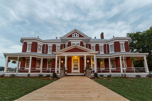 Faciliteiten, Grand Victorian Inn in Park City (KY)