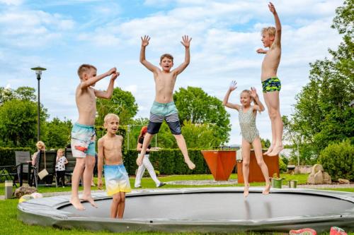 Kert, Apartmany Jozak in Hřensko