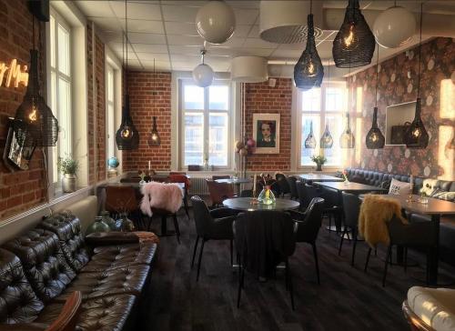 Ресторан, Livin Station in Еребру