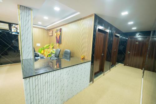 Lobby, Sri Sai Saara Inn in Majestic