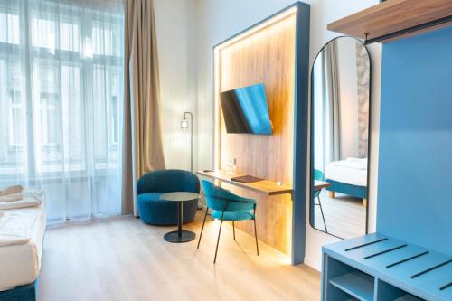 City Hotel Pilvax - image 19