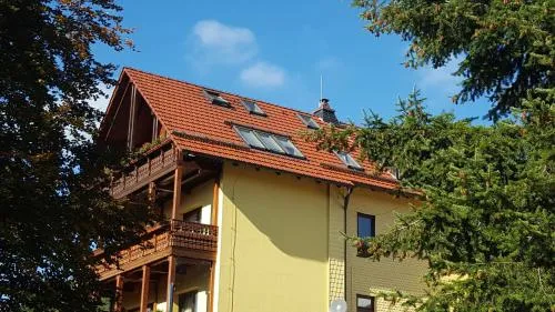 Moderne Komfortwohnung im Kurort am Rennsteig in Finsterbergen, Deutschland