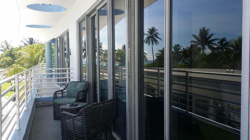 Strand Ocean Drive Suites