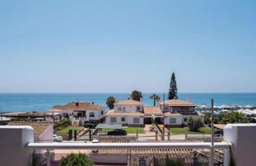 Penoncillo Beach & Seaview Apt, Torrox