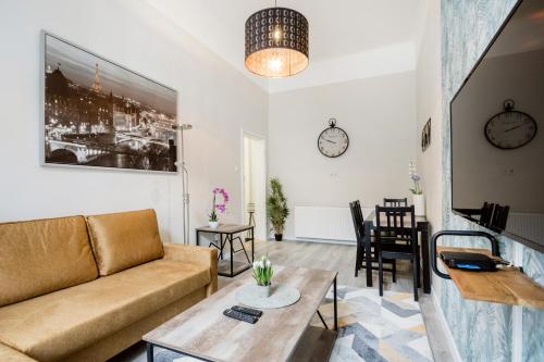 Timeless 3 Bedroom Haven - image 4