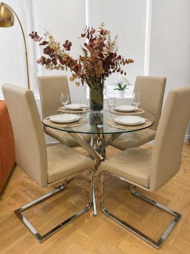 Stunning 1 Bedroom Apartment in Little Venice in Wielki Londyn
