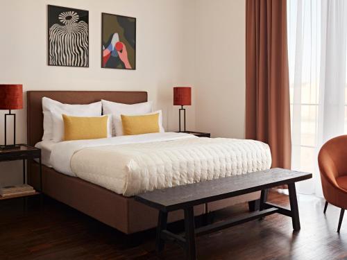 room detail thumbnail 0