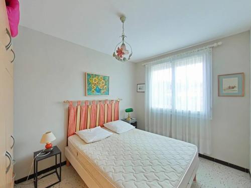 Appartement T3 avec balcon à 50m de la plage - image 2